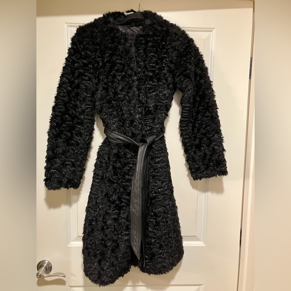 H&M Jackets & Blazers - Faux fur coat